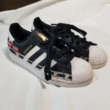 Adidas Superstar FX5872 Black Woodmark Striped Sneakers Size Youth 4.5