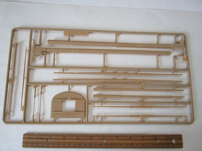 Vintage Heller 1/100 Scale H.M.S. Victory Model Ship Masts Parts Tree 21