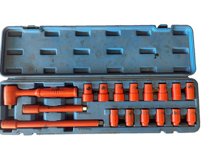 LASER 5483 isolierter Steckschlüsselsatz 3/8'' Antrieb 17-teilig VDE GS zugelassen für Hybrid EV