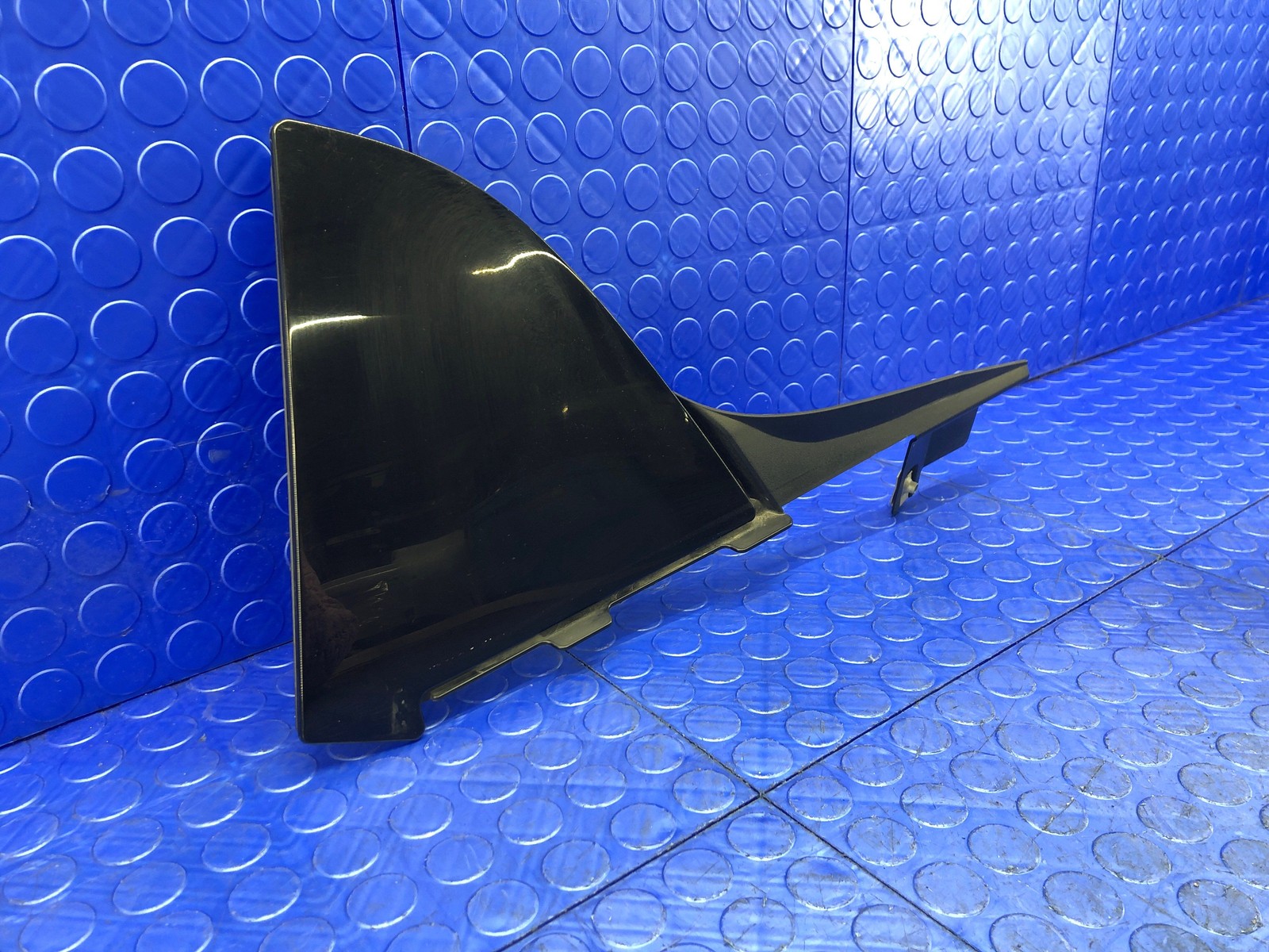 2016-2021 MCLAREN 570S OEM REAR LEFT TAILGATE HOOD COVER PANEL BLACK 13AA08SP