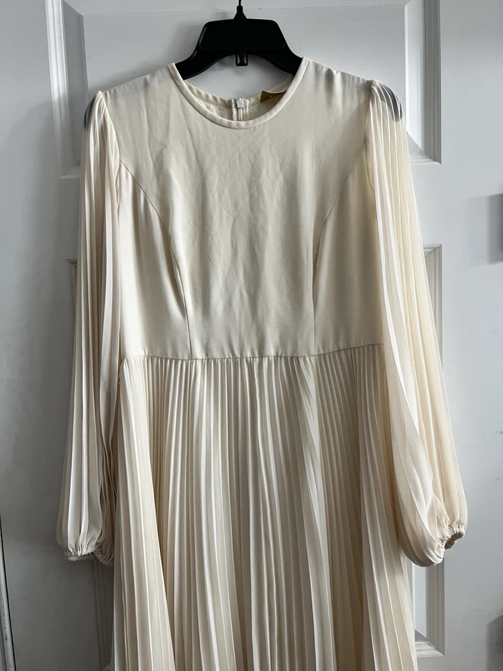 Zimmermann Dress Ivory W/ Black Trim Pleated Skirt Size 3 Maxi Missing Belt - Image 2 of 4