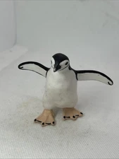 Chinstrap Penguin Safari Animal Figure Safari Ltd Toy Educational 2006 2¾" tall