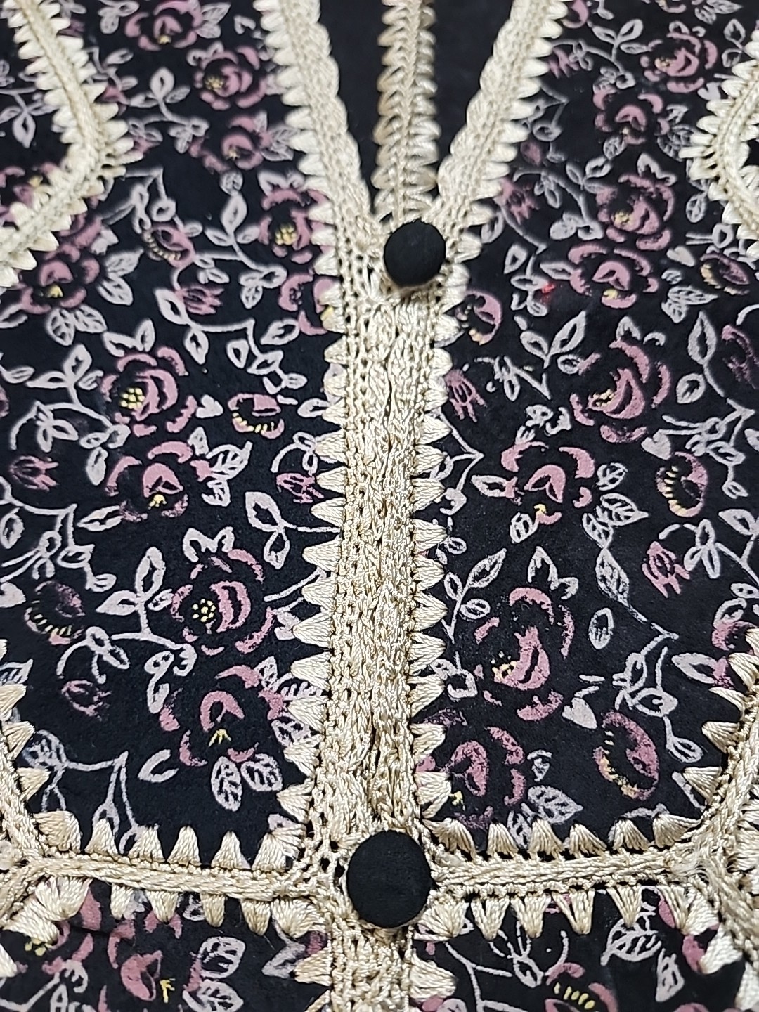 Patchwork Crocheted Vest, Appears Medium, Black F… - image 10