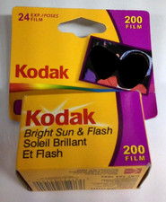 Kodak Gold 200 35mm Color Negative Film 24 Exp. OUTDATED 03/2007 - AS PICTURED