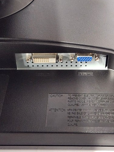 Samsung 17" SyncMaster 743BX 4:3 TFT LCD Monitor 1280x1024 With Power Cord - Picture 9 of 13