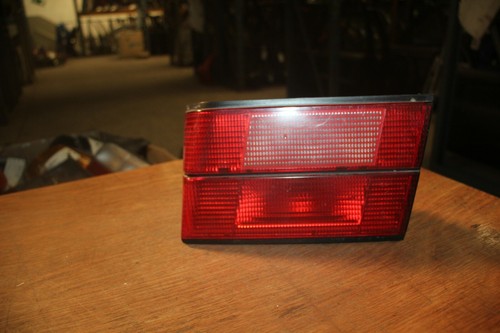 BMW 5ER (E34) 88-96 LIM. *RÜCKLICHT/HECKLEUCHTE* RECHTS 03/1989 INNEN