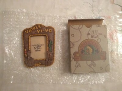 ヨルシカ 「左右盲」 キャンバスフレーム キャンバスフレーム全5種、受注生産販売が決定！ - ヨルシカ