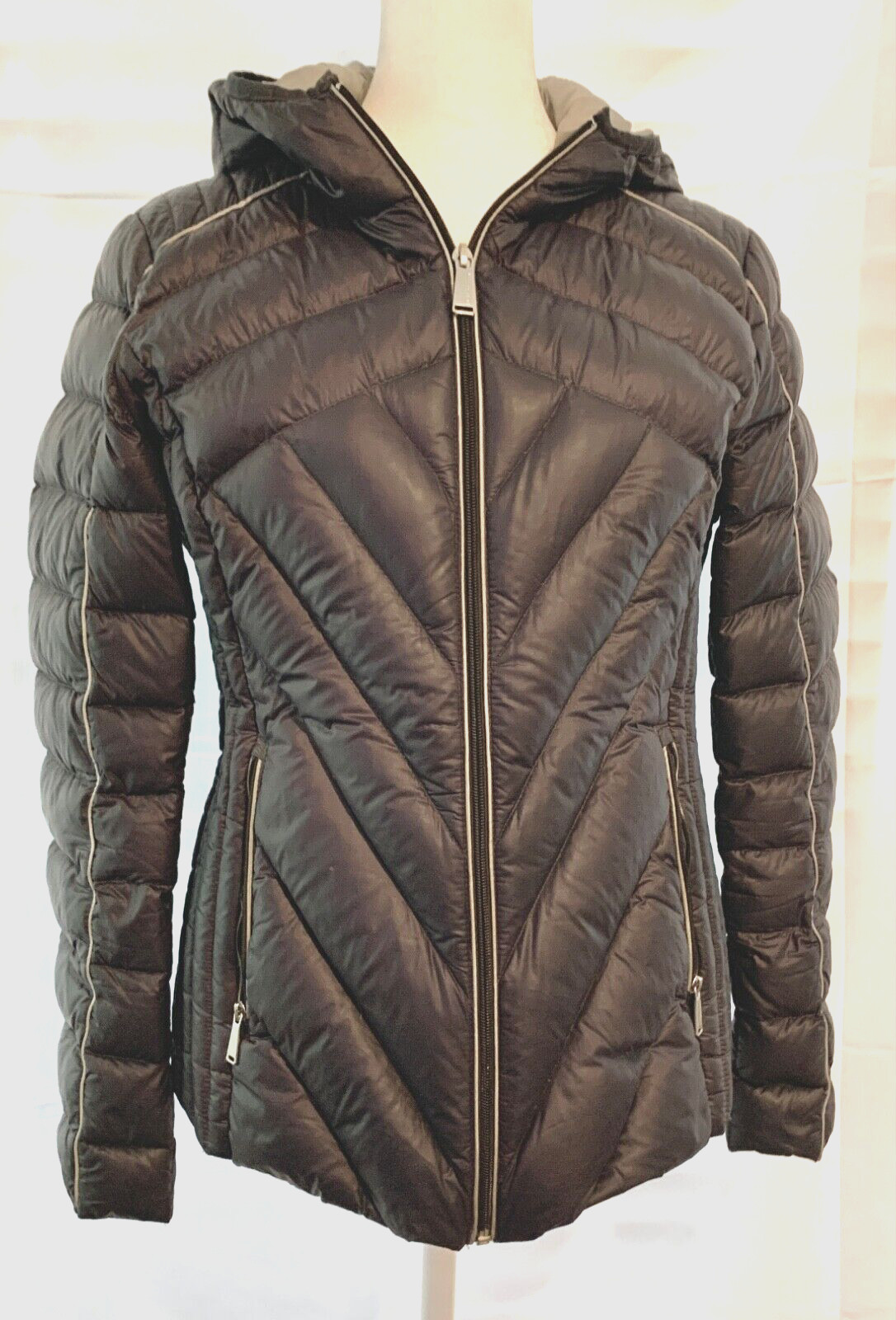 BCBGeneration Women's Gray Puffer Down Jacket Sma… - image 2