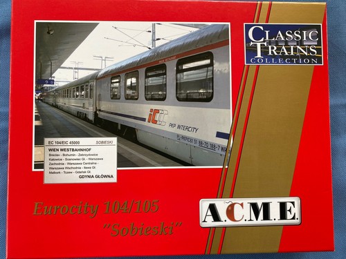 ACME / Roco HO 55258 PKP Euro City 104/105 "Sobiesky" 4 Wagen Set Wien - Gdynia | Zustand: New