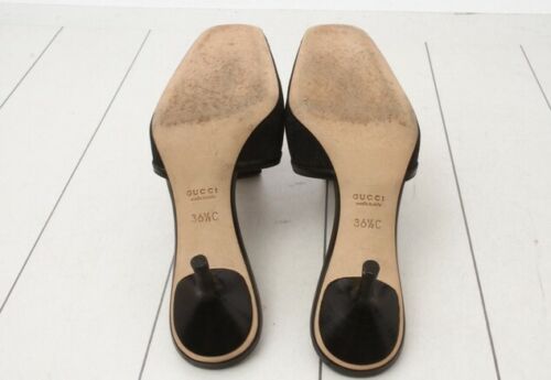 Gucci sandalo nero tacco a gattino - Foto 2 di 6