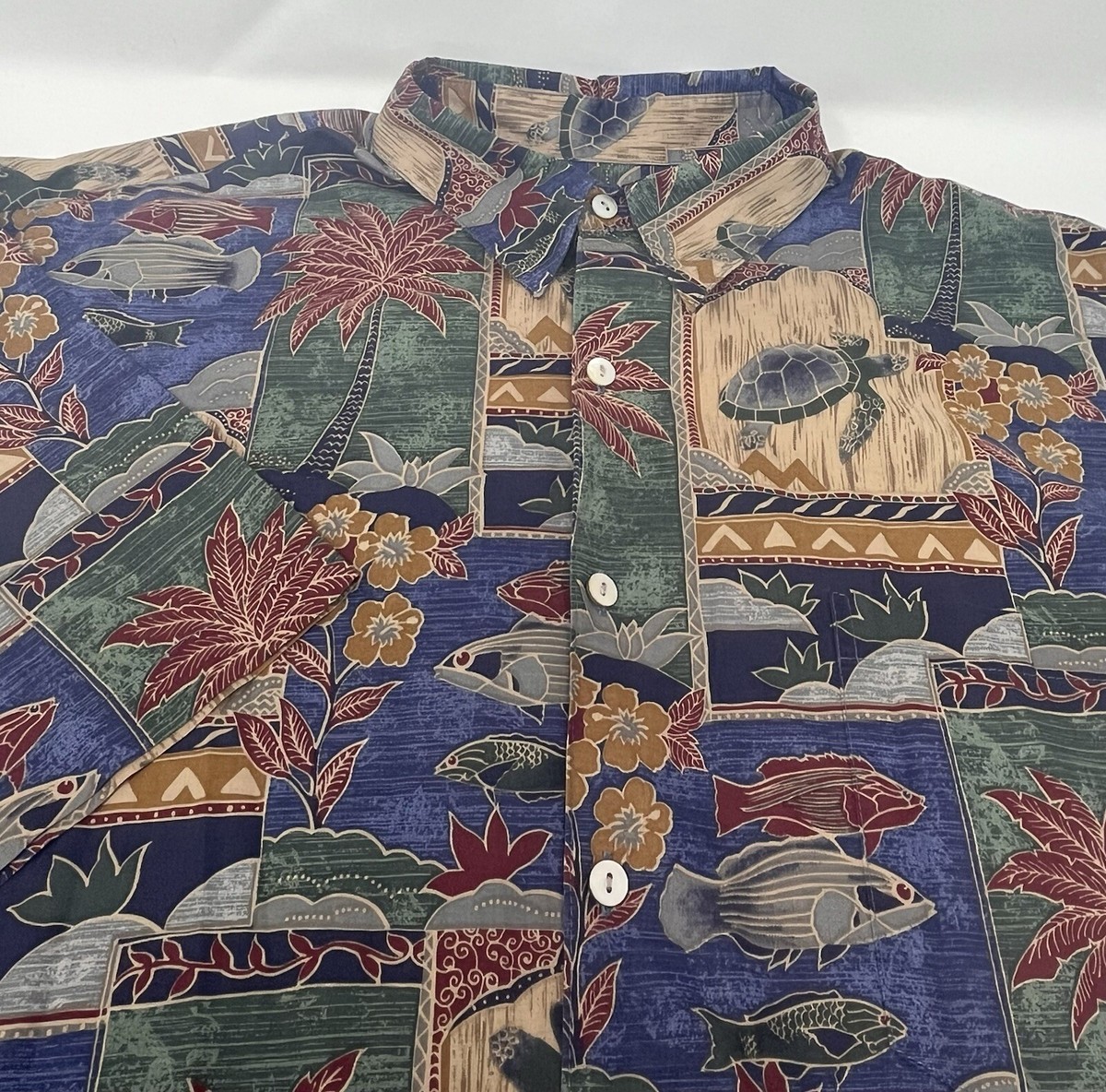 Tori Richard Shirt Men's L Hawaiian Button Up Camp Shirt All over print  Ocean
