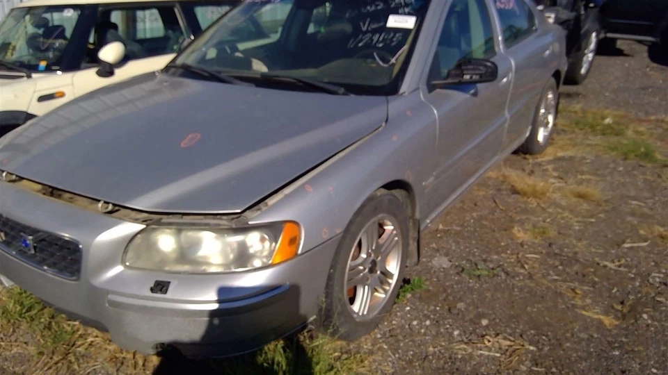 Motor 2.5L VIN 59 6º y 7º dígitos turbo compatible con 03-09 VOLVO 60 SERIES 532457 Foto 2 de 4