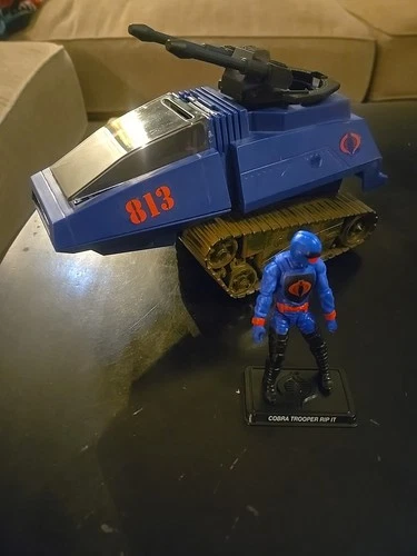 GI Joe Retro Cobra HISS III Tank and Rip It Figure Walmart Exclusive 2021
