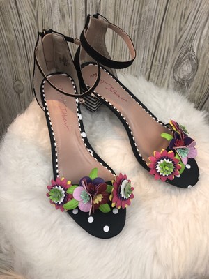 betsey johnson flower shoes