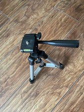 Hama Star 700 Tripod, no name to it, brand new in carry bag