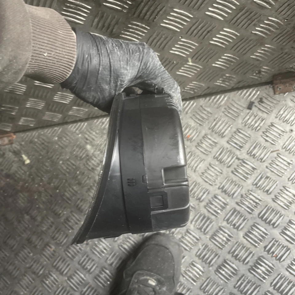 2009-2017 MK5 6R VOLKSWAGEN POLO SPEEDOMETER 1.2 PETROL MANUAL 6R0920960C - Image 3 of 4