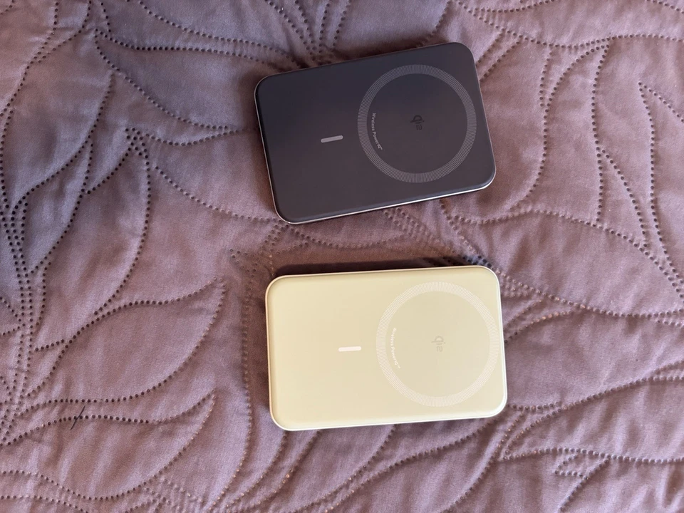 Anker Chargers And Power Banks - LOT - Image 4 of 4