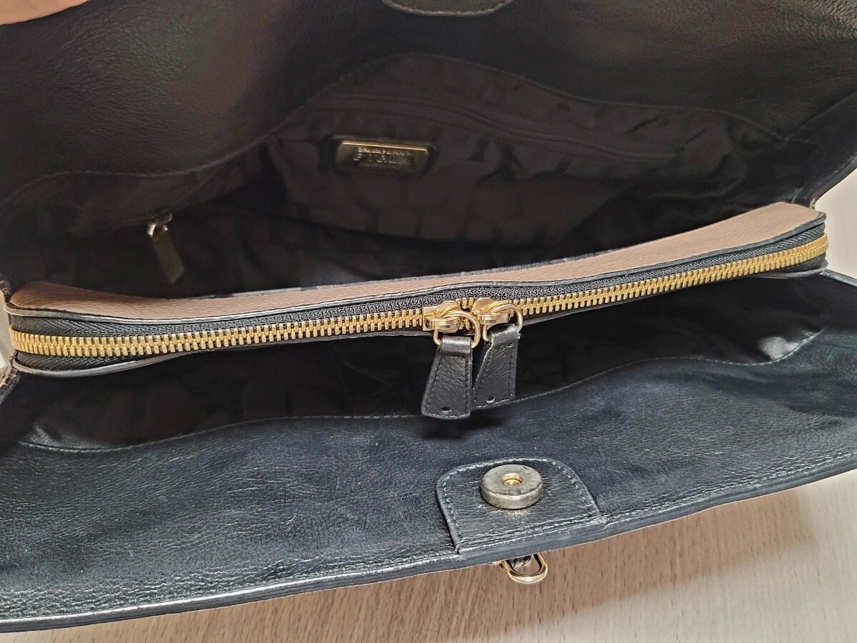 FURLA handbag python Embossed leather white black - image 7