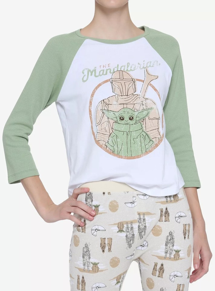 Star Wars Mandalorian The Child Grogu White/Green Raglan T-Shirt Women's LARGE