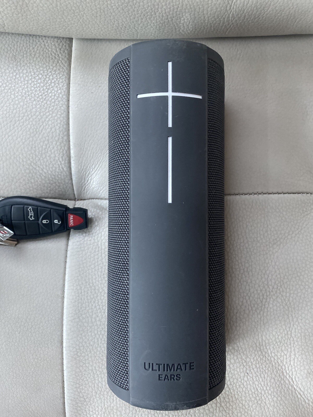 Ultimate Ears MEGABLAST MAIN-09786 