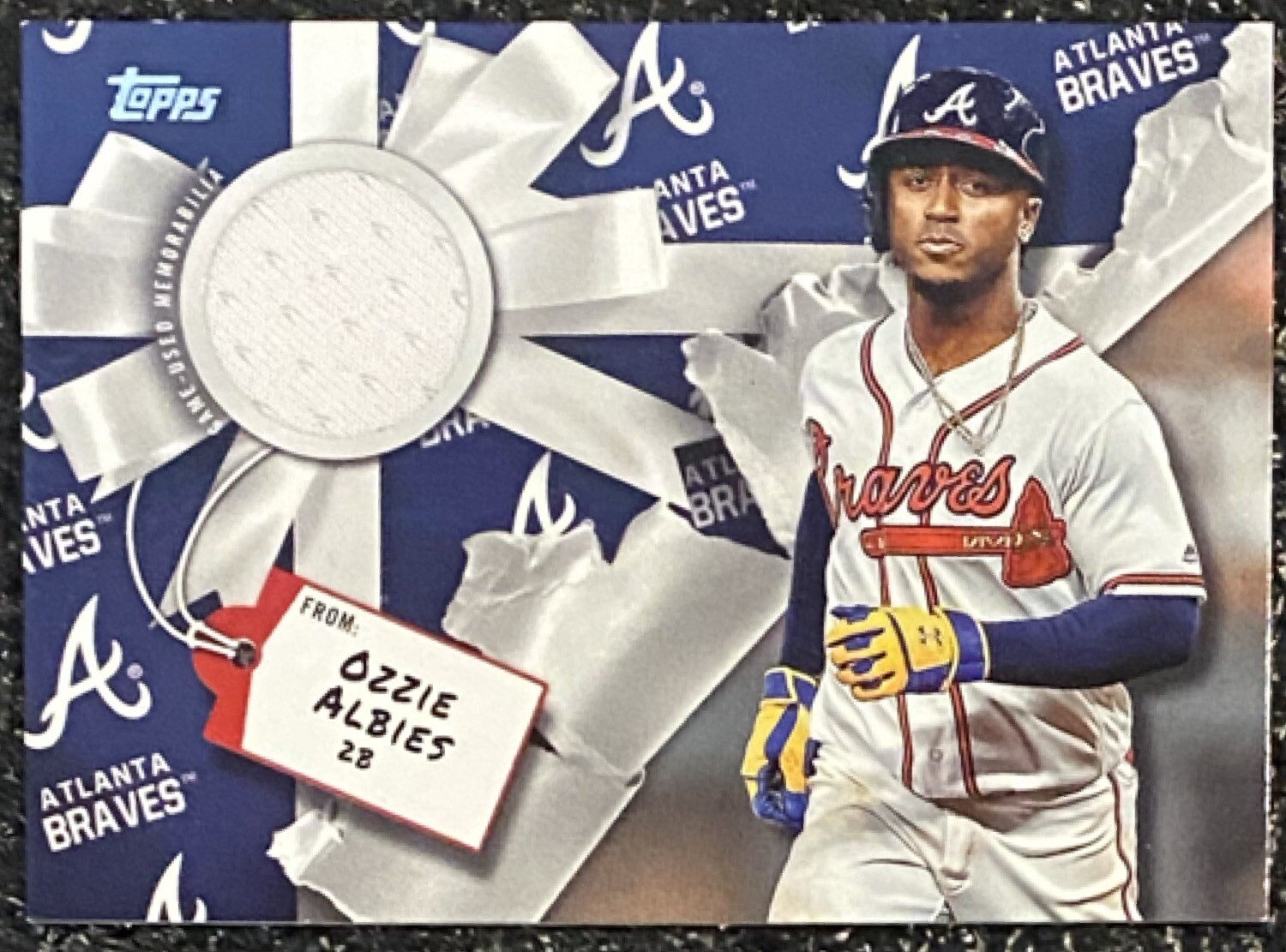 2019 Topps Holiday Walmart Mega Box Relics Ozzie Albies WHROA Atlanta