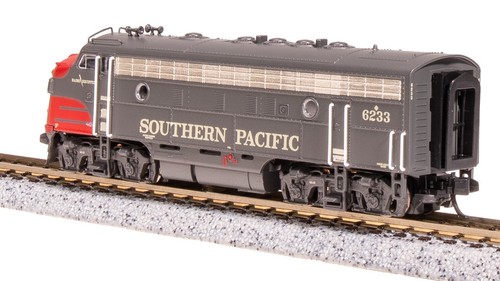 Broadway Limited 7780 N Scale SP EMD F7A Bloody Nose Diesel Locomotive #6295 - Picture 2 of 10