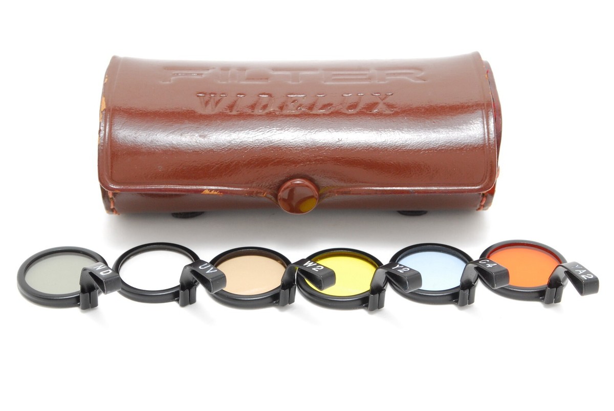 フィルムカメラ Widelux F8 + Filter Set + Box (Serviced) フィルムカメラ Widelux F8 + Filter Set + Box (Serviced) Case
