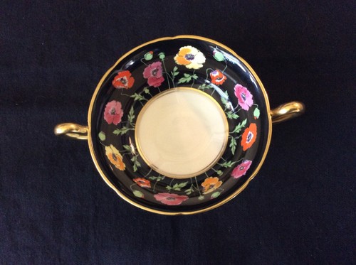 Rare ROYAL DOULTON POPPY Set (4) Double Handled Cream Soup Bowls w/ Saucers - Picture 7 of 10