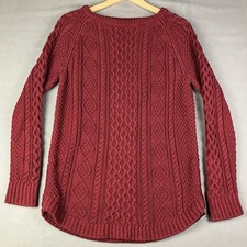 L.L. Bean Signature Women s Size Small Chunky Cableknit Fisherman Sweater Red