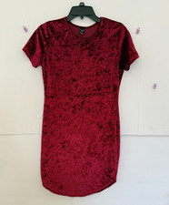 Windsor Crushed Red Velvet Short Sleeve Bodycon Mini Dress Size Medium