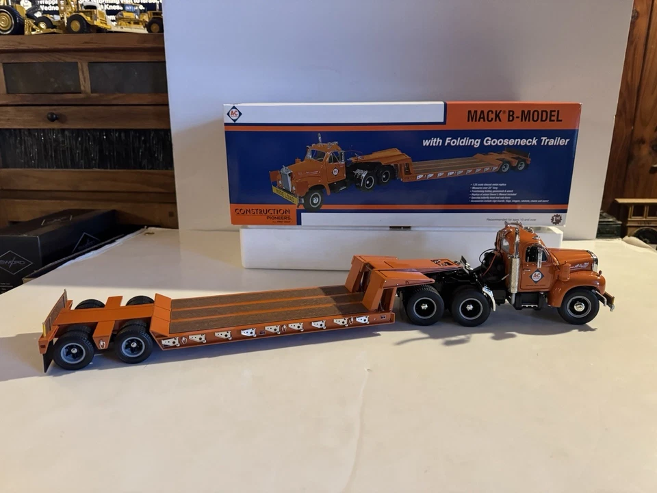 First Gear 1/25 Diecast AC Allis-Chalmers, B Model Mack Truck & Lowboy Trailer - Image 3 of 4