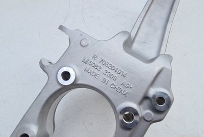 New 2024+ Can Am Maverick R Right Front Passenger Side Knuckle Oem