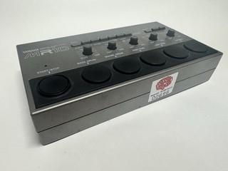 YAMAHA MR10 Drum Machine MR 10 mit Original Karton