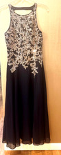 BETSY ADAM "CELESTE" NAVY AND GOLD EVENING GOWN SIZE 6
