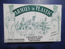 Armies in Plastic 5491 Napoleonic Wars Russian Army Grenadiers 1/32 scale green