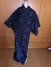 Navy blue patterned kimono