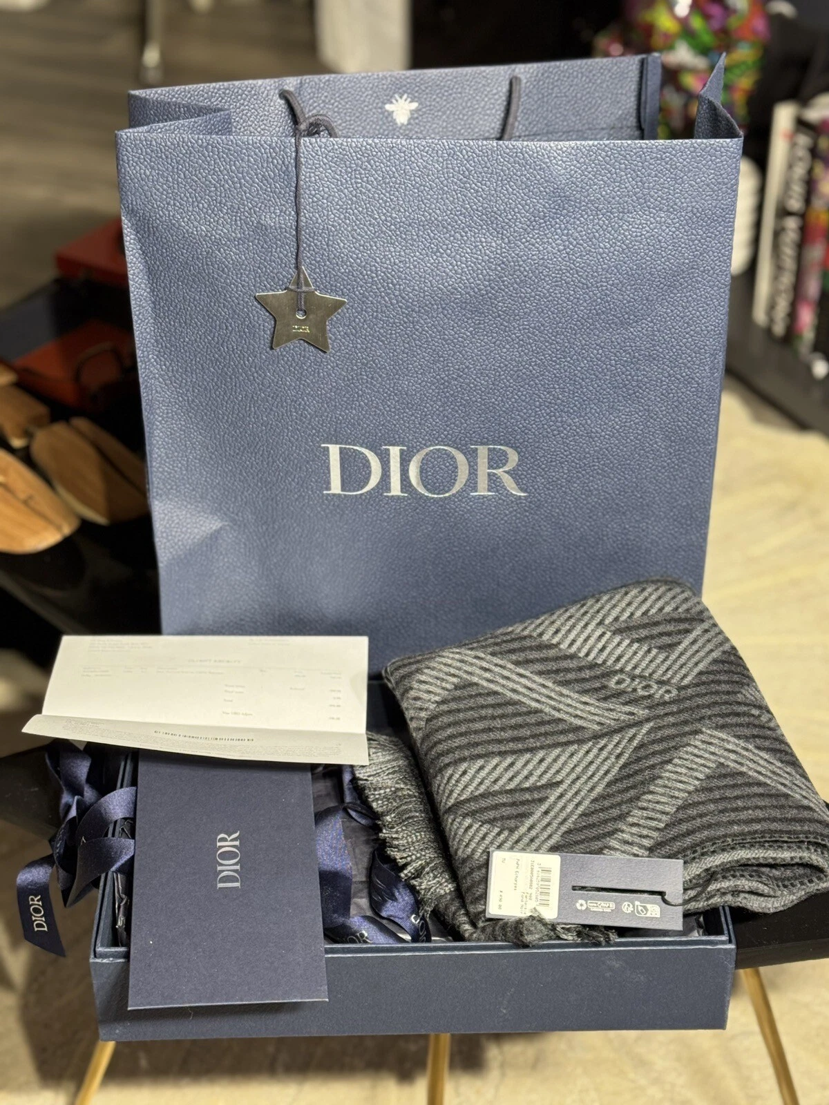 ??Echarpe homme DIOR CD diamant gris laine épuisée vente au détail
