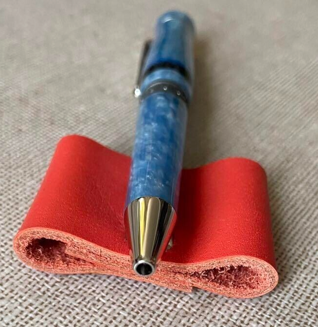 DELTA Marina Piccola Capri Blue Twisted Ballpoint Pen (No