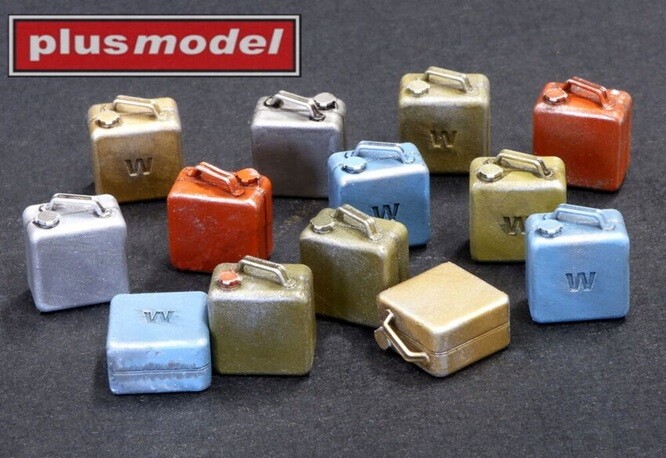 Plus Model DP3010 - 1/35 British Canisters Mediterranean - New