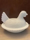 Vintage Indiana White Milk Glass Chicken Hen on Nest Covered Bowl Candy Dish 7 “
