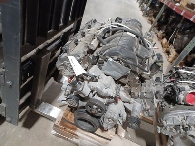 5.7L V8 Hemi VVT Engine 68303088AA Fits 16-17 Challenger 2923616