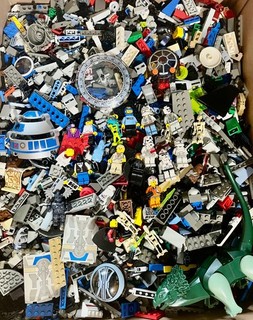 Lotto sfuso 13 libbre Lego Star Wars minifigure pezzi pezzi spedizioni miste vintage