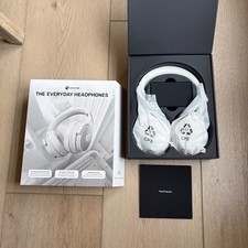 Raycon Everyday Wireless Bluetooth Over Ear Headphones RBH820-ROS Rose Gold