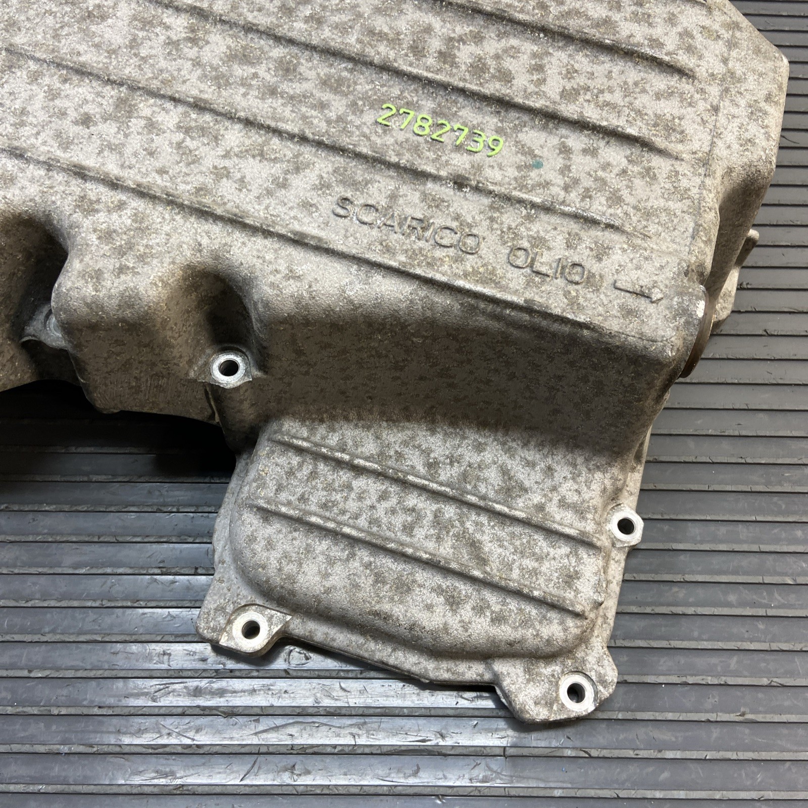 2018-2024 Ferrari Portofino F164 3.8L V8 Engine Oil Pan 2782739 10k Miles OEM