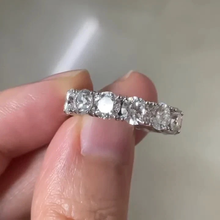 Natürlicher Ewigkeits-Ehering 4 kt Rundschliff Diamant 18 K Weißgold Größe 6 7 8 - Bild 2 von 4