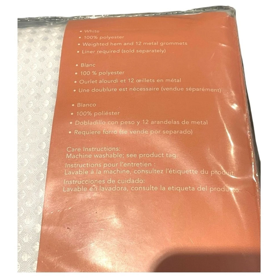 ¡Nuevo! Cortina de ducha blanca de Allen+Roth Foto 4 de 4