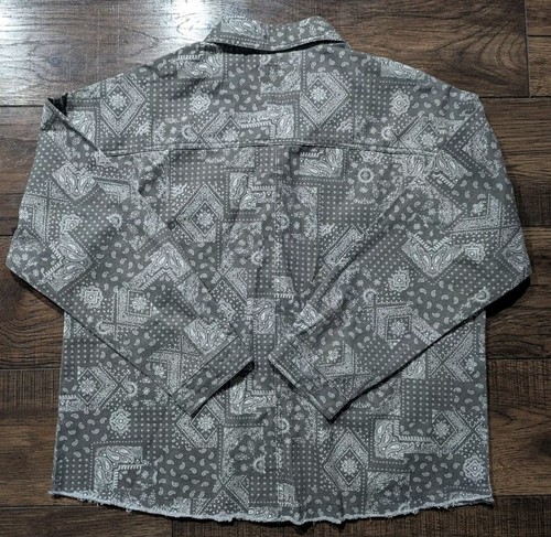 EASEL Mineral Washed Loose Fit Snap Front Lux Denim Jacket Gray w/ White Paisley - Picture 15 of 19