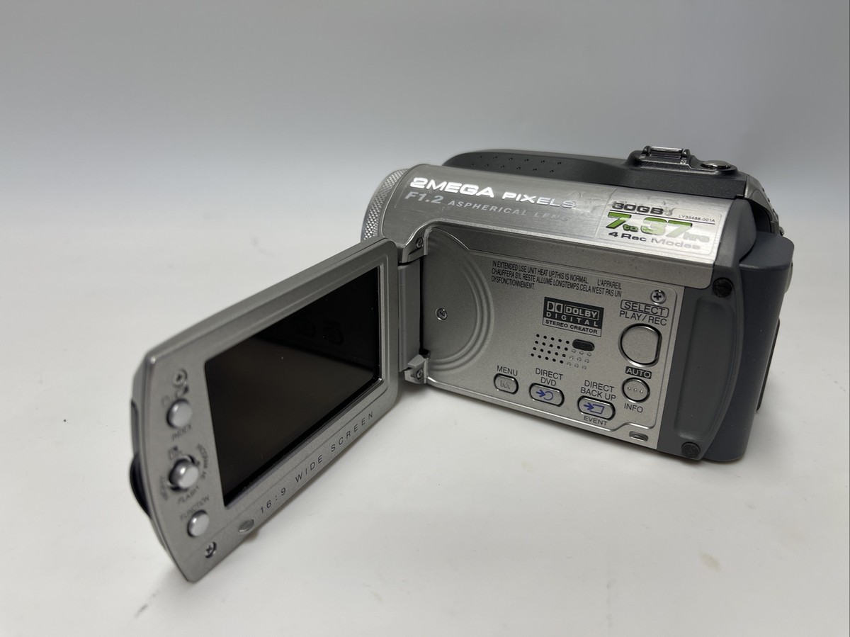 JVC EVERIO HARD DISK CAMCORDER HDD 30 gb 2MEGA PIXELS FI.2