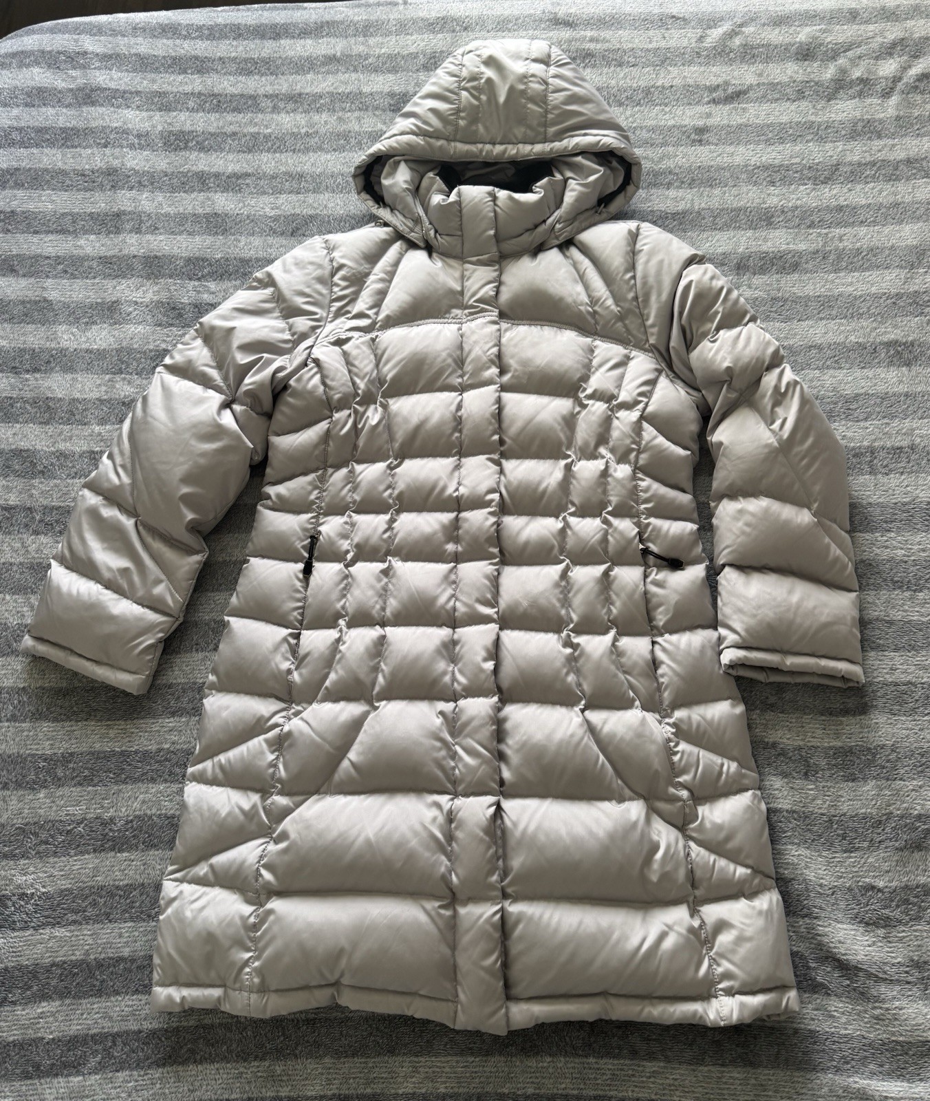 Calvin Klein Performance down jacket L Women - image 2