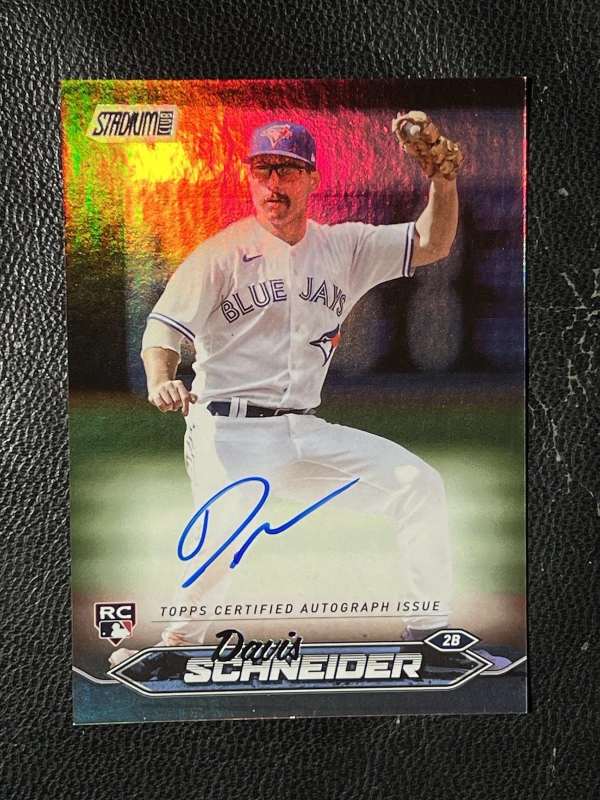 DAVIS SCHNEIDER 2024 Topps Stadium Club Rainbow Foilboard Auto 4/10 RC